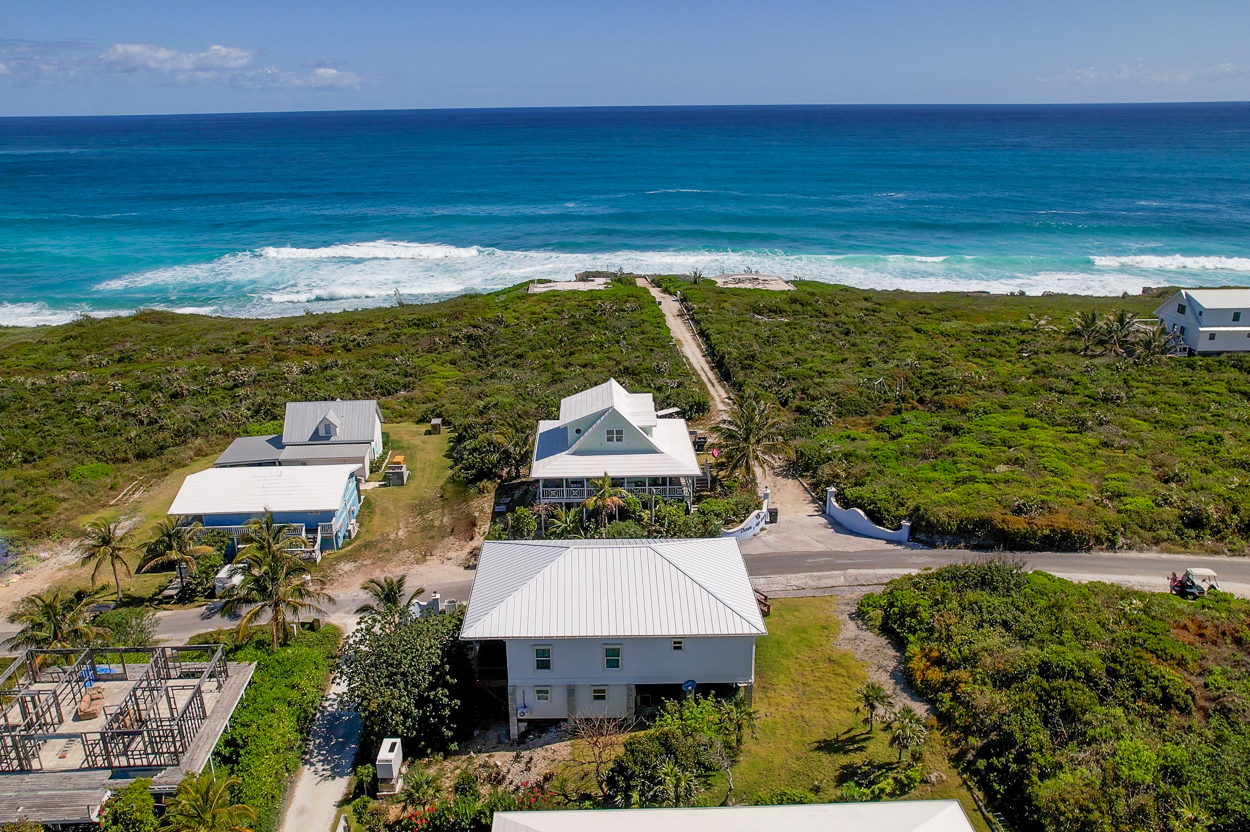 Pirates's Place vacation home rental on Great Guana Cay, Abaco. Near Baker's Bay.